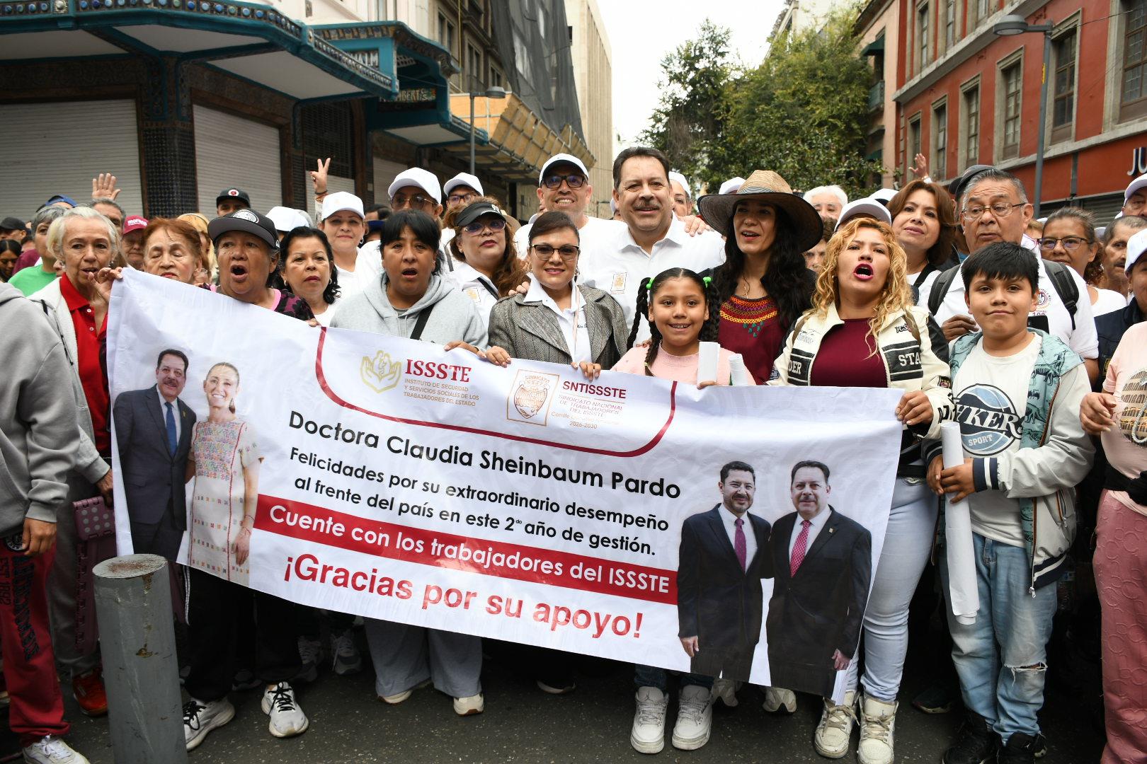 Asamblea informativa de la presidenta Claudia Sheinbaum Pardo en el Zócalo de la Ciudad de México 